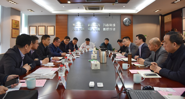 宁夏吴忠市喜清江市长一行莅临兴发娱乐视察